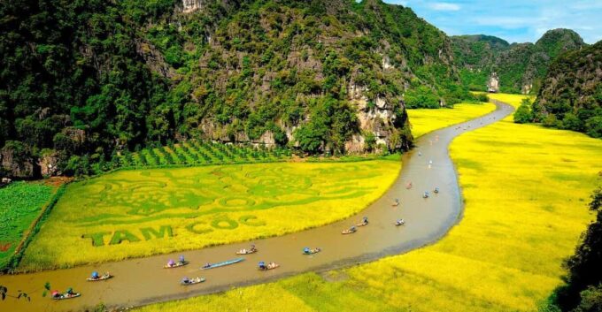 From Hanoi Explore Ninh Binh - A Land Of Peaceful For 2 Days - Boat Ride in Tam Coc