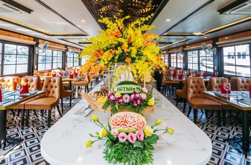 From Hanoi: Explore Tour Ha Long Bay With 4 Stars Cruise - Dining and Refreshments