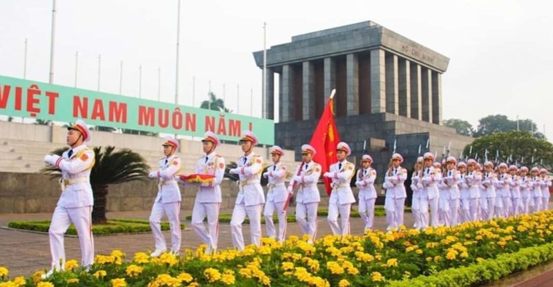 From Hanoi: Full-Day Guided City Tour With Lunch - Lunch and Dining Experience