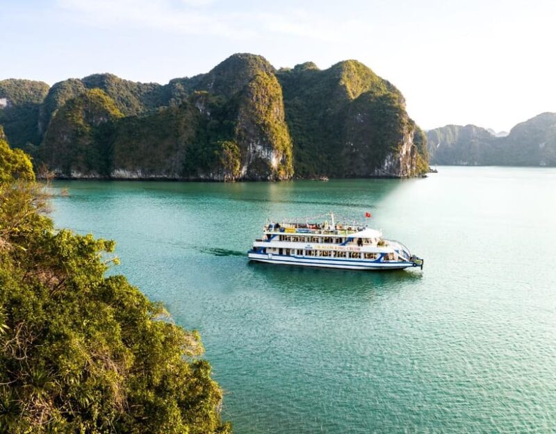 From Hanoi: Full-Day Halong Cruise- Lunch, Kayak, Visit Cave - Itinerary Highlights