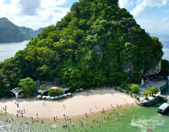 From Hanoi: Full-Day Halong Cruise- Lunch, Kayak, Visit Cave - Communication and Confirmation