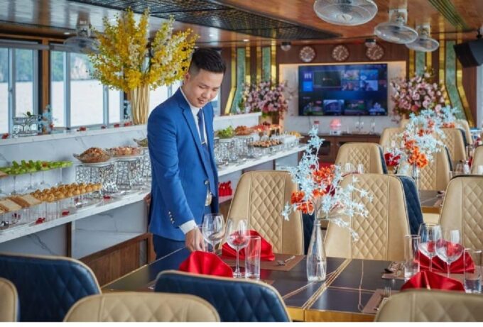 From Hanoi: Ha Long Bay 1 Day Cruise 4 Stars by Limousine - Frequently Asked Questions
