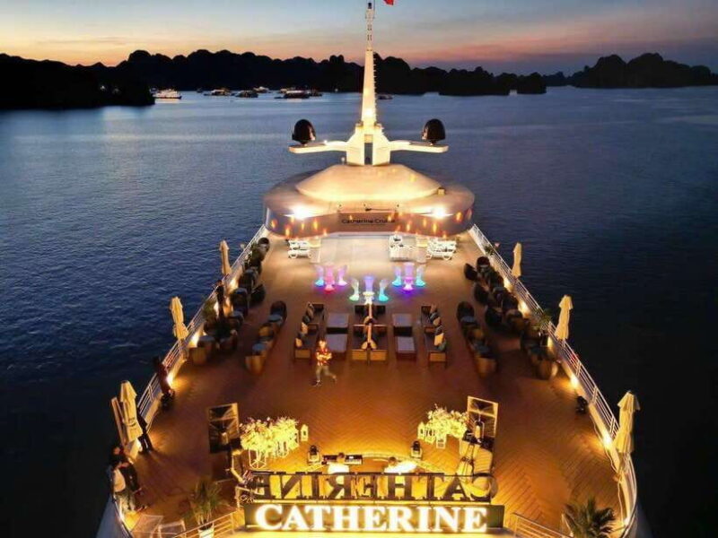 From Hanoi: Ha Long Bay 2D1N Cruise 4 Stars - Day 2: Exploring Halong Bay