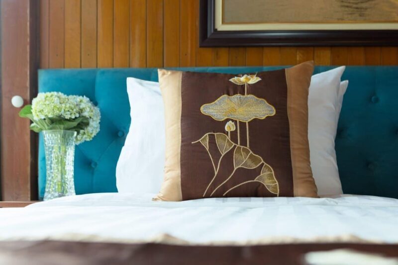 From Hanoi: Ha Long Bay 2D1N Premium Cruise 6 Stars - Onboard Activities and Experiences