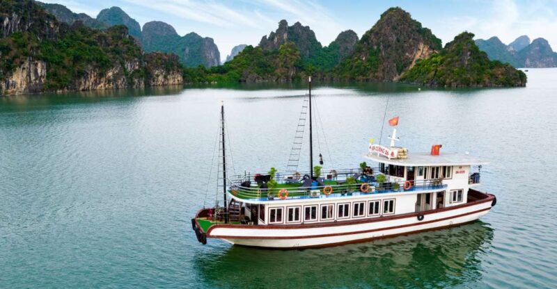 From Hanoi: Ha Long Bay Boat Trip W/ Ti Top & Sung Sot Visit - Exploring the Stunning Sung Sot Cave