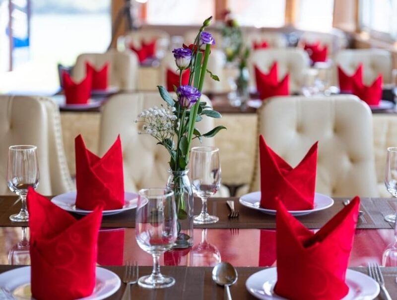 From Hanoi: Ha Long Bay Day Trip With 4 Stars Luxury Cruise - Key Points