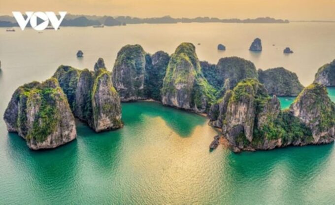From Hanoi: Ha Long Bay Day Trip With 5 Stars Luxury Cruise - Transportation and Transfers