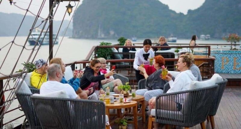 From Hanoi: Ha Long Bay Full-Day Luxury Cruise - Itinerary Highlights