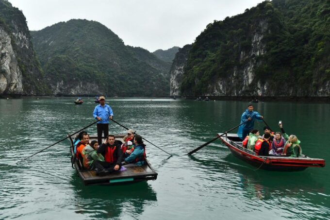 From Hanoi: Ha Long Bay Luxury Day Cruise Limousine Transfer - Vietnamese Cuisine Onboard