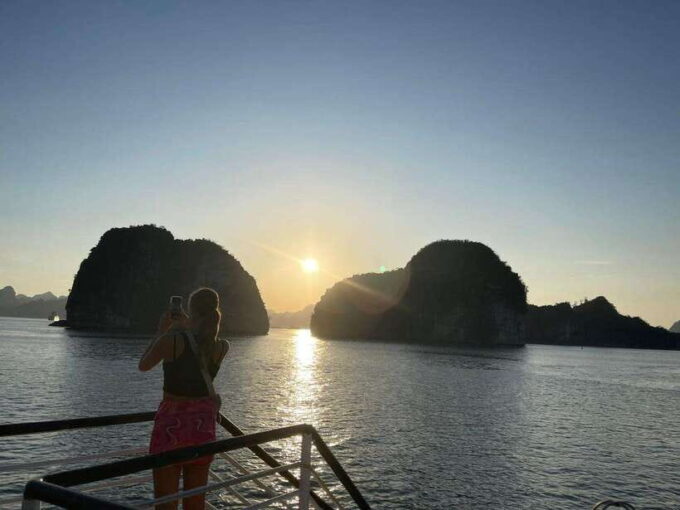 From Hanoi: Ha Long Bay Tour With Cruise & Lunch - Departure Time and Location