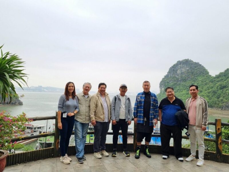 From Hanoi: Halong Bay Full Day 5-star Cruise - Lunch Buffet Indulgence