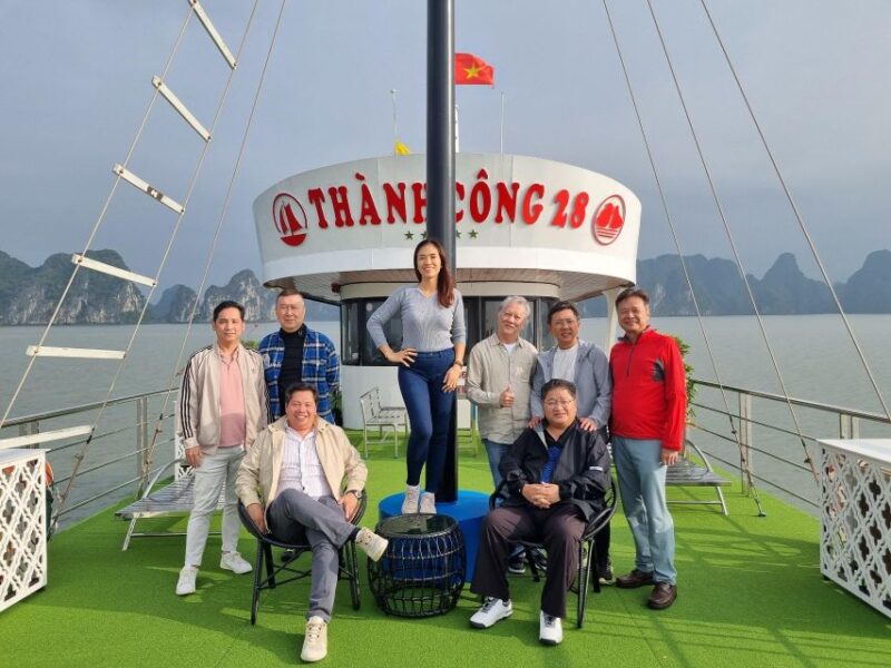 From Hanoi: Halong Bay Full Day 5-star Cruise - Exploring Sung Sot Cave