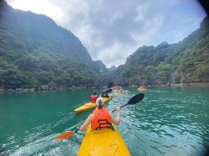 From Hanoi: Halong Bay on 5 Star Cruise Full Day Tour. - What to Expect on the Cruise