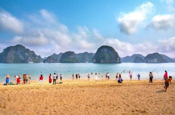 From Hanoi: Halong Bay, Sung Sot ,Titop Island & Luon Cave - Activities and Exploration
