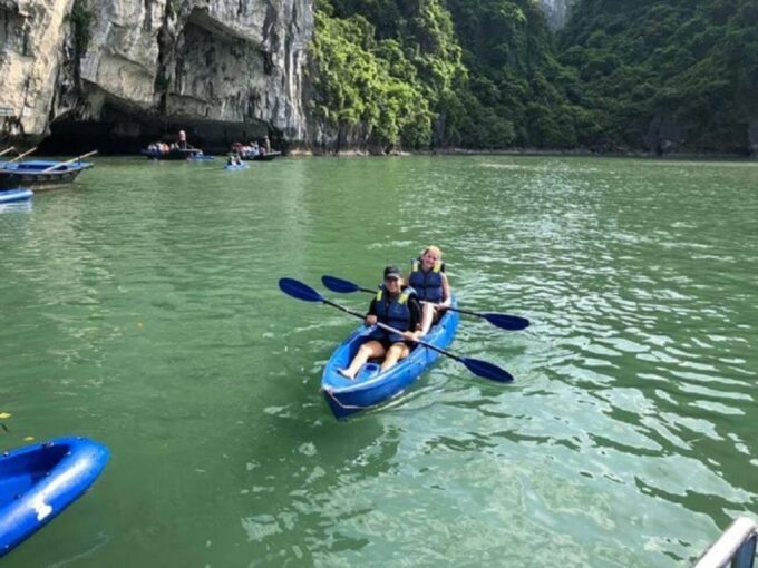 From Hanoi: Halong Bay, Titop Island, Sung Sot & Luon Caves - Boat and Cruise Experience