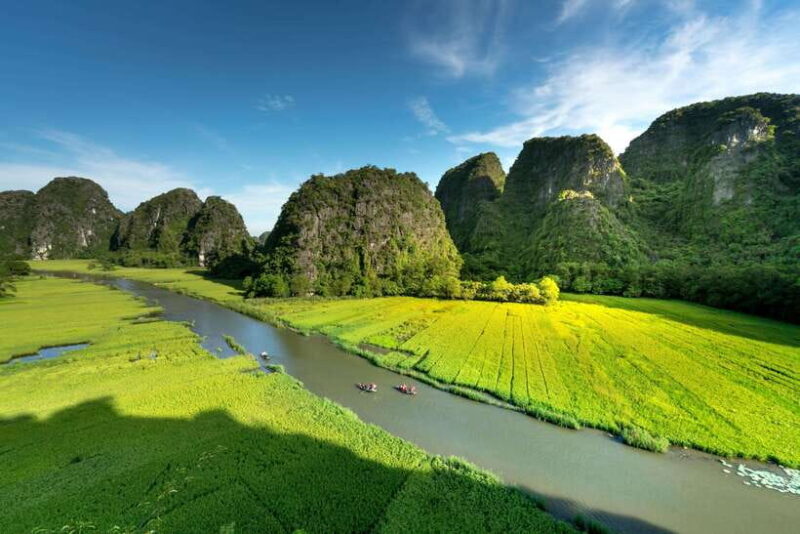 From Hanoi: Hoa Lu, Bai Dinh, Trang An, Tam Coc and Mua Cave - Inclusions