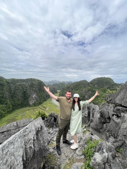 From Hanoi: Hoa Lu, Mua Cave and Tam Coc Full-Day Trip - Key Points