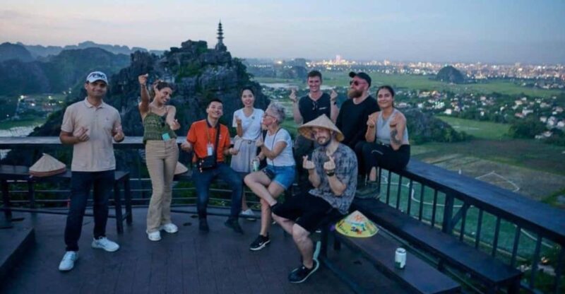 From Hanoi: HOA LU – TAM COC – MUA CAVE 1 Day BY LIMOUSINE - Included Services