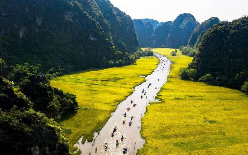 From Hanoi: Hoa Lu, Tam Coc & Mua Cave Full-Day Trip - Itinerary and Activities
