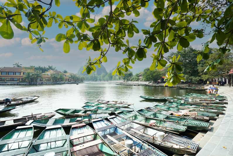 From Hanoi: Hoa Lu - Tam Coc - Mua Cave/Guide/Lunch/Biking - Key Points