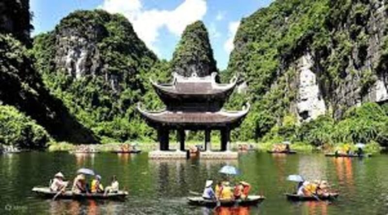 From Hanoi: Hoa Lu Tam Coc Mua Cave Lunch at Restaurant - Mountain Biking Through Countryside