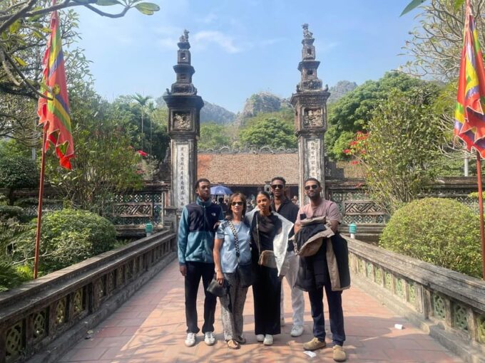 From Hanoi: Hoa Lu, Tam Coc or Trang An Day Trip - Visiting Hoa Lu