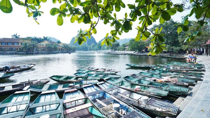 From Hanoi: Hoa Lu & Tam Coc With Buffet Lunch & Cycling - Itinerary