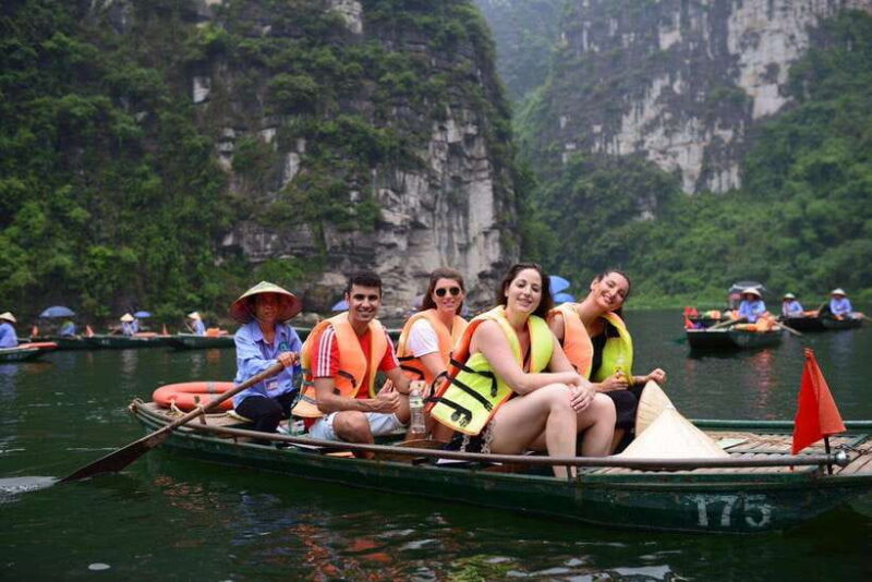 From Hanoi: Hoa Lu - Trang An - Mua Cave 1 Day Trip - Itinerary Details