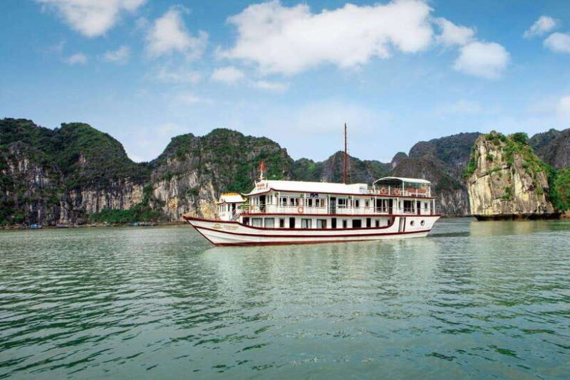 From Hanoi: Immersive Halong Bay Cruise: 2 Days 1 Night - Important Notes and Considerations