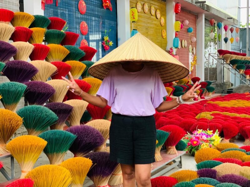 From Hanoi: Incense Village, Conical Hat and HaThai Art Tour - Customer Reviews