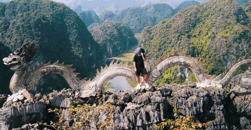 From Hanoi: Mua Cave - Tam Coc Full Day Tour - Boat Trip Through Tam Coc