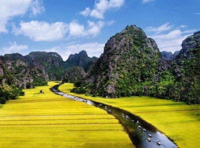 From Hanoi: Ninh Binh and Trang an Day Trip With Buffet … - Mua Caves and Lying Dragon Mountain