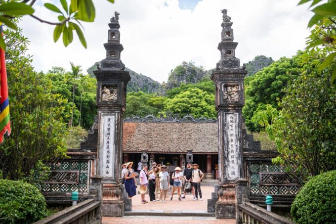 From Hanoi : Ninh Binh Day Tour By Luxury D-Car (Max 11 Pax) - Pickup and Dropoff