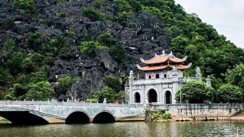 From Hanoi: Ninh Binh Day Trip Hoa Lu, Trang An and Mua Cave - Key Points