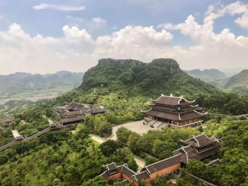 From Hanoi: Ninh Binh Day Trip With Buffet Lunch & Bike - Exploring the Ancient Capital of Hoa Lu