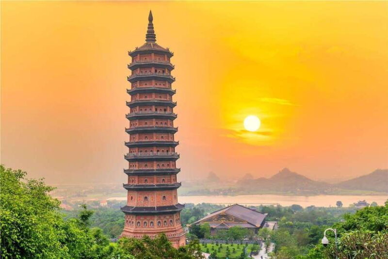 From Hanoi: Ninh Binh Day Trip With Buffet Lunch & Bike - Climbing Mua Cave and Lying Dragon Mountain