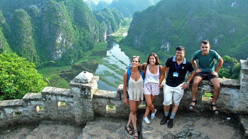 From Hanoi: Ninh Binh, Hoa Lu, Tam Coc & Mua Cave Day Tour - Key Points