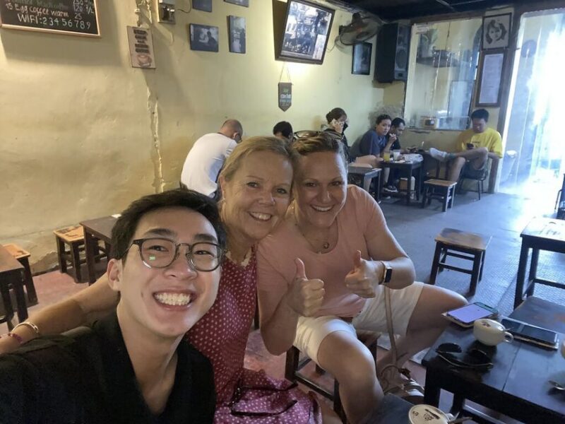 From Hanoi: Old Quarter Vegetarian Food Tour - Sampling Local Cuisine