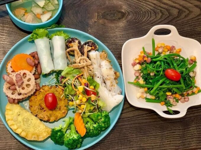 From Hanoi: Old Quarter Vegetarian Food Tour - Hotel Pickup and Drop-off