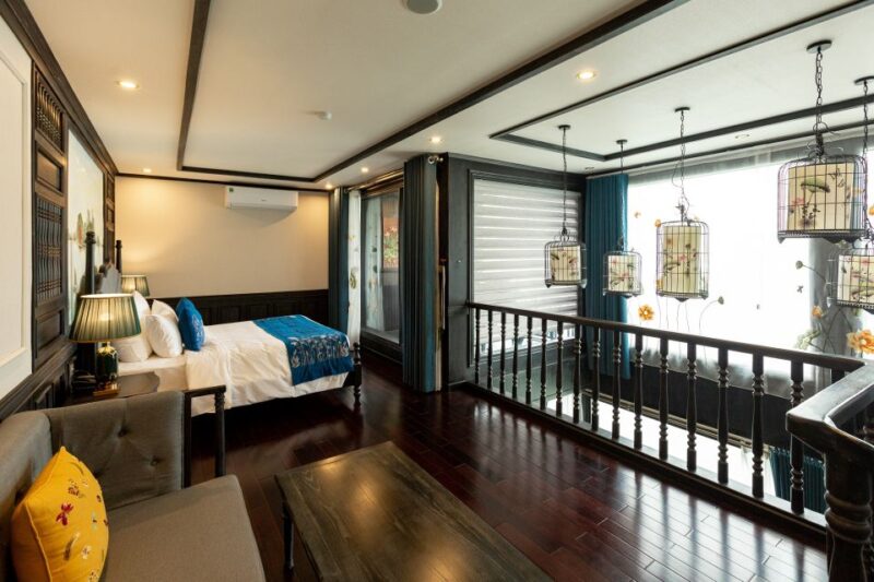 From Hanoi: Overnight Ha Long Bay Cruise W/ Meals & Transfer - Panoramic Ocean Vistas