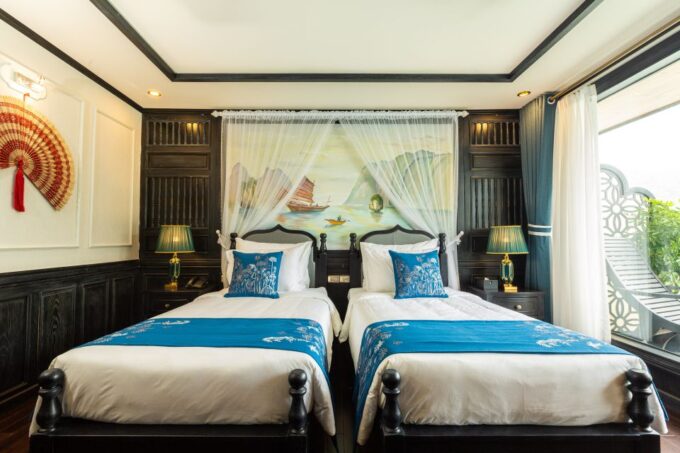 From Hanoi: Overnight Ha Long Bay Cruise W/ Meals & Transfer - Refund and Itinerary Flexibility