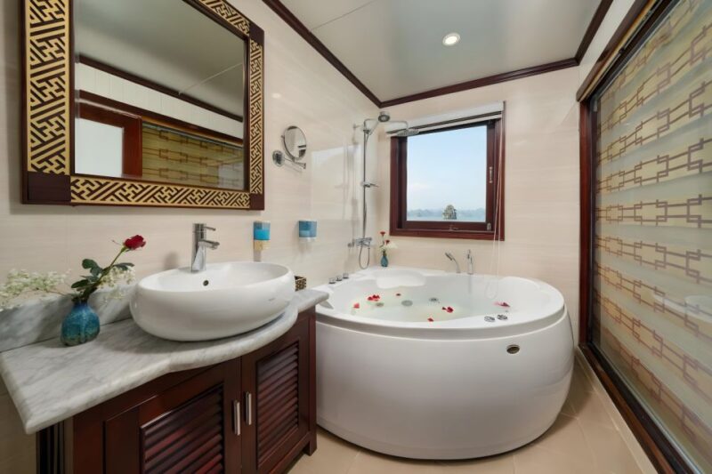 From Hanoi: Overnight Halong Bay Luxury Cruise With Meals - Gala Dinner on the Sundeck