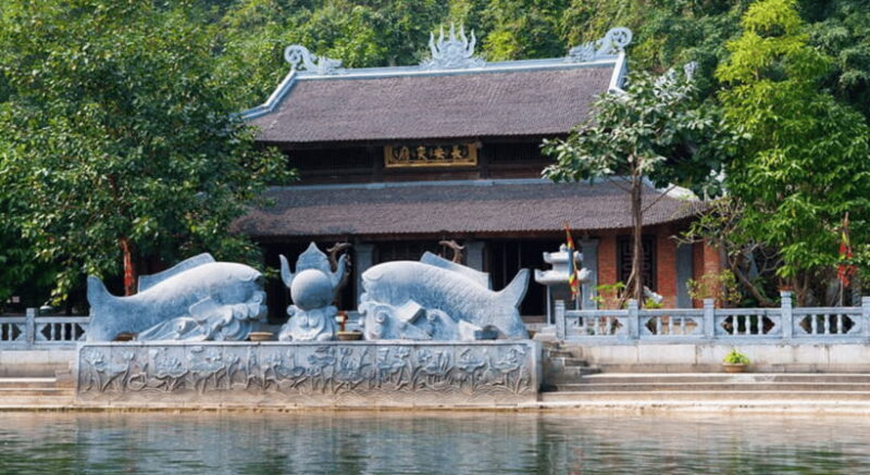 From Hanoi: Perfume Pagoda Day Trip With Boat Ride - Hike to Huong Tich Cave and Thien Tru Pagoda
