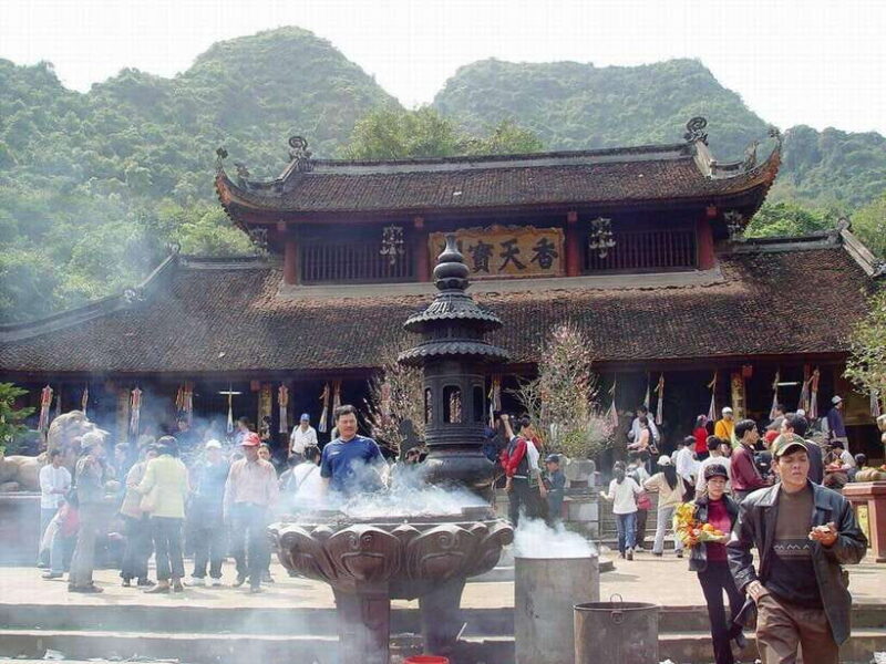 From Hanoi: Perfume Pagoda Tour and Quang Phu Cau 1 Day - Customer Feedback