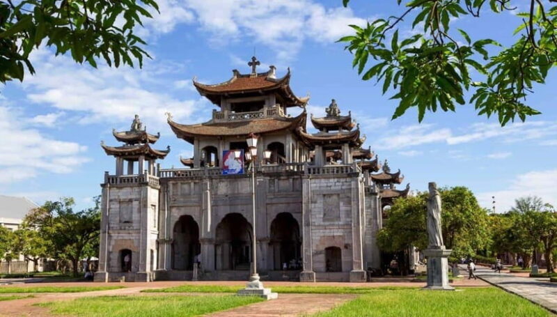 From Hanoi : Private Day Tour to Tam Coc and Phat Diem - Transportation Details