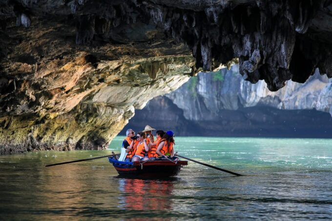 From Hanoi: Private Halong Bay Full Day Trip - Kayaking and Cave Tour