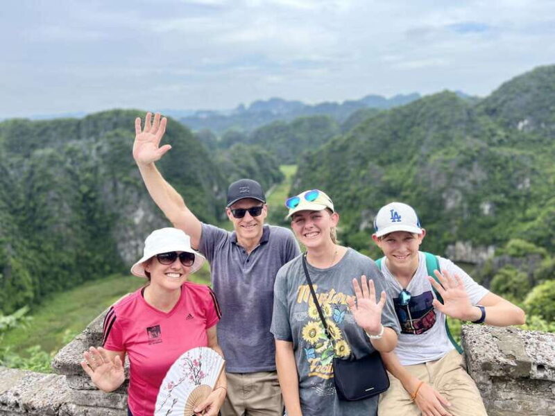 From Hanoi: Private Hoa Lu, Mua Cave, and Trang An Day Trip - Key Points