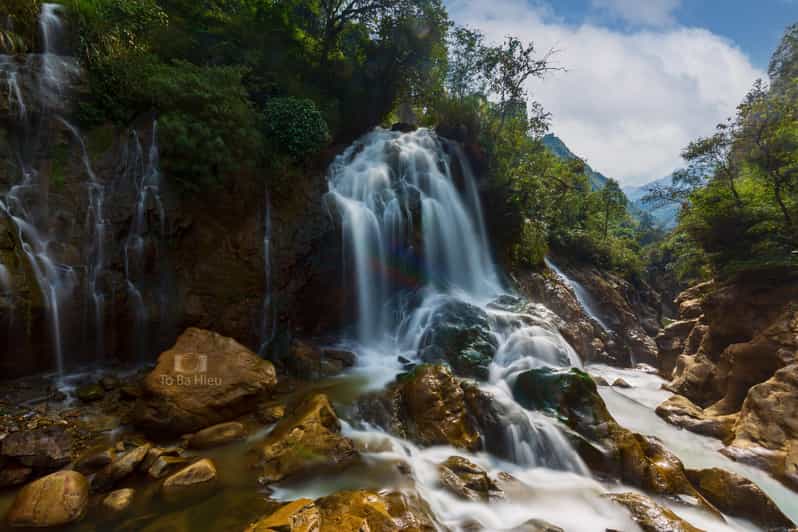 From Hanoi: Sapa 2 Days Tour With Bus and Accommodation - Pricing and Booking