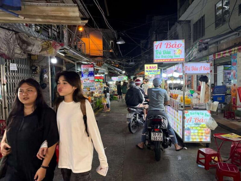 From Hanoi: Street Food Walking Tour With Train Street, Bar - Nightlife and Train Street