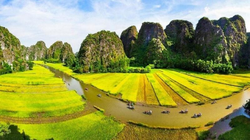 From Hanoi: Tam Coc - Hoa Lu & Mua Caves Full Day Tour - Pickup and Return